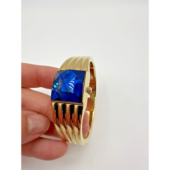 Gruen GR7425 Vintage Gold Tone Hinged Bangle Watch Blue Faceted Dial main image 7